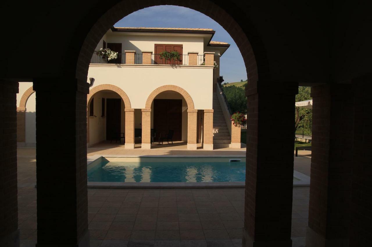 Residence Stella Del Gran Sasso Colledara Extérieur photo