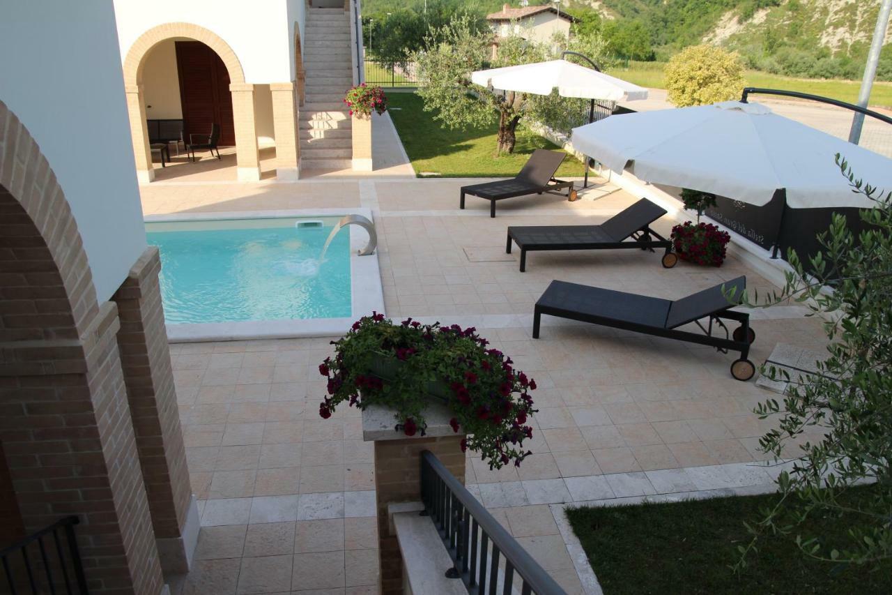 Residence Stella Del Gran Sasso Colledara Extérieur photo