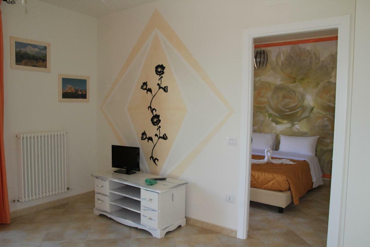 Residence Stella Del Gran Sasso Colledara Extérieur photo
